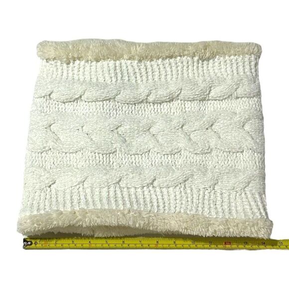 Sonoma Women’s Fur lined Hand warmer - ivory - Picture 3 of 7